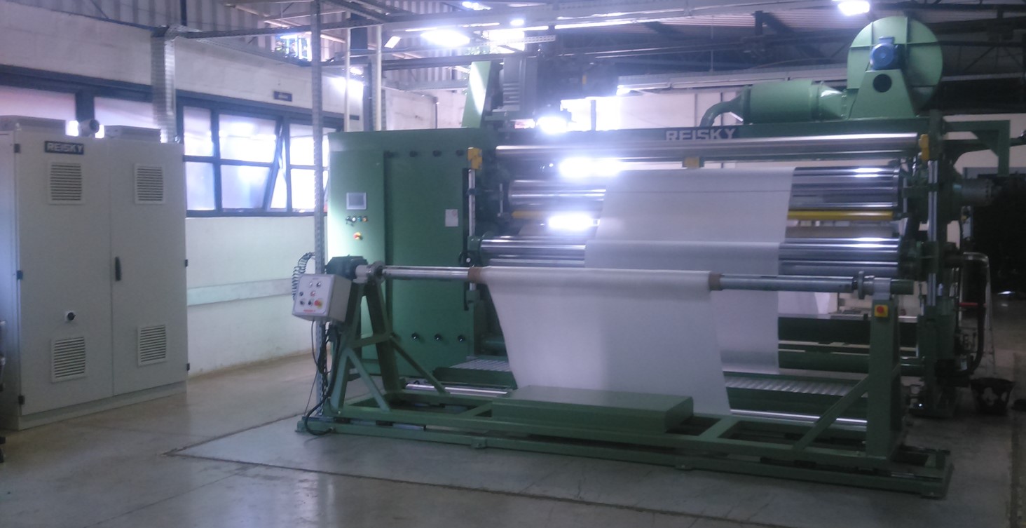 Calandra para não tecido